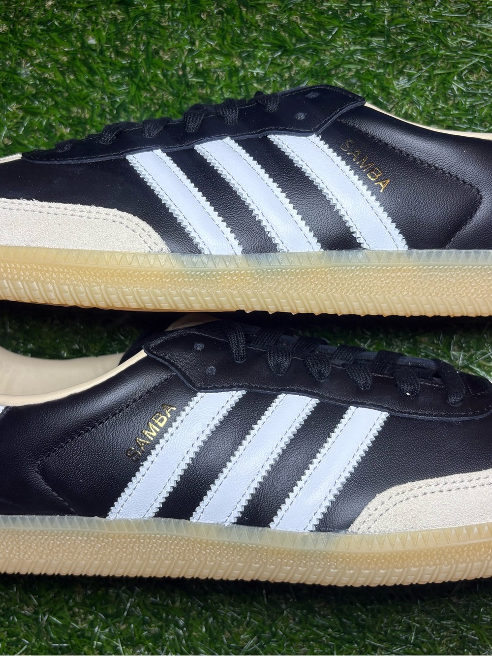 Adidas Samba Men's 12 Black/White Leather Sneakers